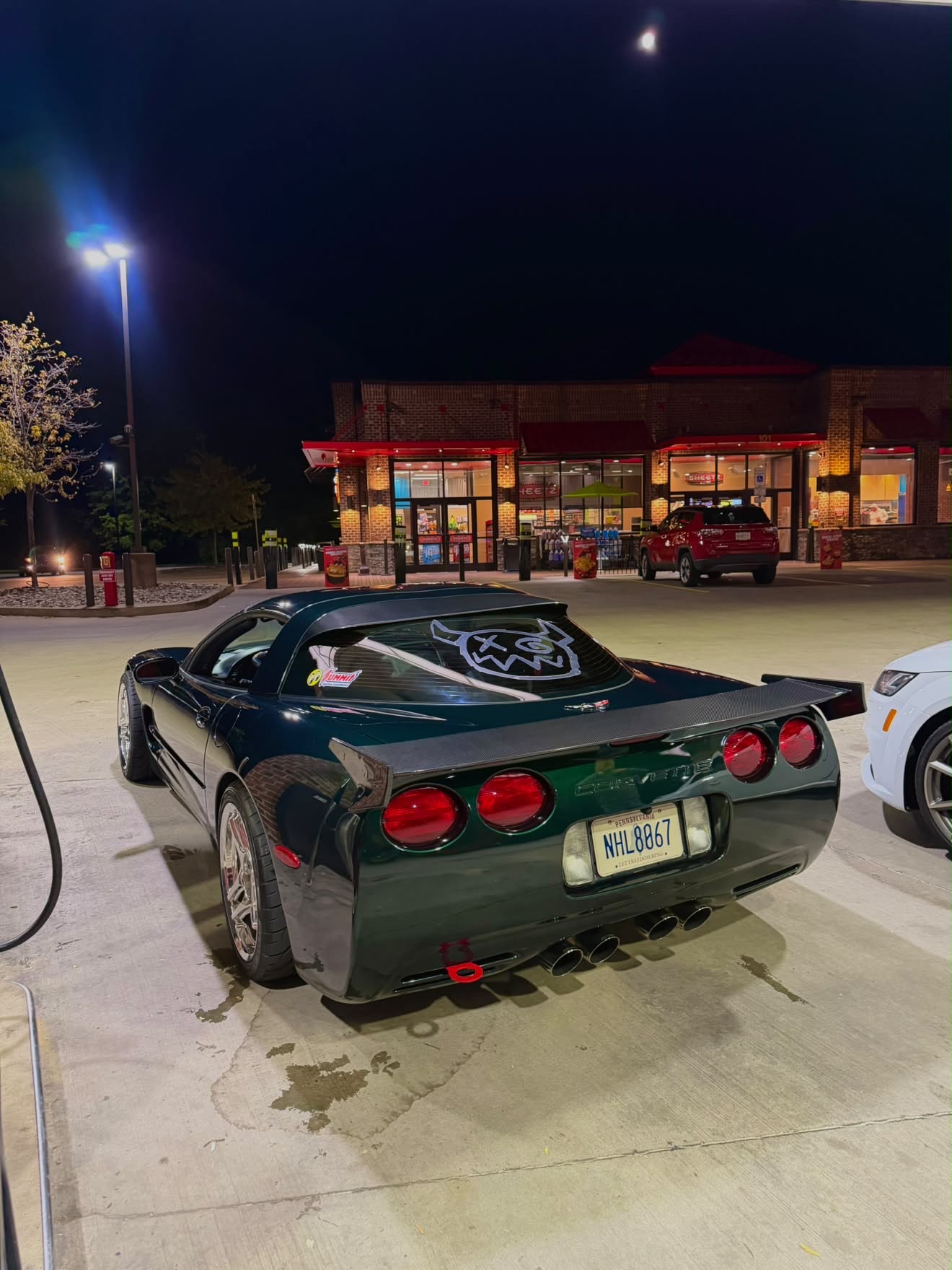 @heyybrae’s Corvette featuring the Roof Wing and Drag Wing